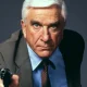 Ostatni dowcip zostawił na swoim nagrobku. Leslie Nielsen porucznik żartu.