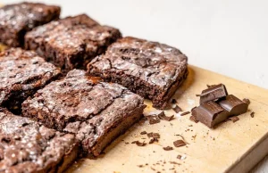 Ciasteczka brownie z konopi - WeedWeek | Portal Konopny
