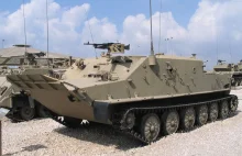 Rosjanie wyciągają BTR-50 z magazynów