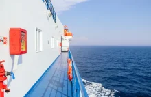Statek pasażerski uderzył o nabrzeże w Neapolu. 30 osób zostało rannych