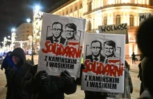 Kamiński i Wąsik zatrzymani. Protesty przed Pałacem Prezydenckim