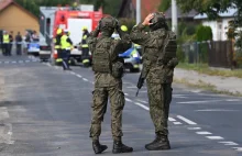 Dlaczego MON i prokuratura milczą w sprawie zniszczonego domu w Wyrykach?