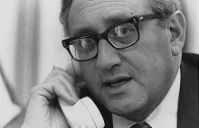 Ponure dziecictwo Kissingera. Brudne wojny, tortury, wspieranie reżimów