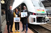 PESA zaprezentowała pierwszy pociąg dla Ghany [DUŻO ZDJĘĆ]