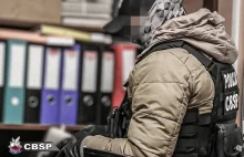 Ponad 140 osób z zarzutami w gigantycznej aferze