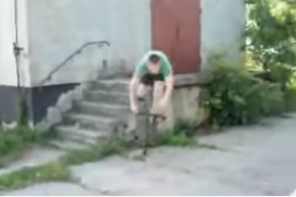 28 sierpnia 2010r Paweł Jumper skoczył z 1,5 metrowej rampy, i się nakamerowało!