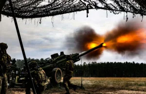 USA: Pentagon chce zwiększyć produkcję amunicji artyleryjskiej o 500 proc