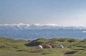 Odkrycie tajemniczego glinianego naczynia w Kirgistanie