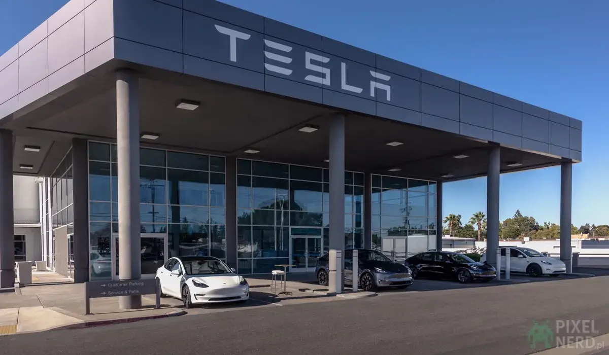 Zyski Tesli spadły o 37% mimo rosnącej sprzedaży. Firma coraz mocniej odczuwa ko