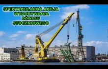 Widowiskowa akcja wydobywania dźwigu stoczniowego z kanału żeglugowego w Gdańsku