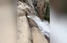 Chińczycy podrobili wodospad - pompują wodę na szczyt