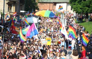 Prezydent Krakowa pójdzie w Marszu Równości i wywiesi tęczową flagę w magistraci