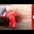 Eksplodujący martwy wieloryb