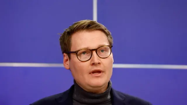 Niemiecki europoseł grozi Polsce sankcjami, bo wybrali Nawrockiego na prezydent