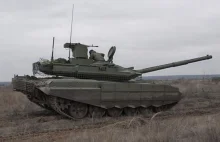 Rosja przerzuca do Bachmutu nowe czołgi Proryw