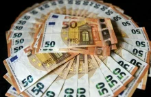 Fałszowali banknoty euro na zwykłej drukarce. Instrukcję znaleźli w Google