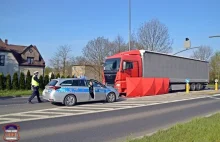 Tragiczny wypadek w Tychach. Na ul. Mikołowskiej ciężarówka potrąciła kobietę