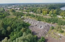 Ogromna hałda groźnych odpadów w Tuplicach. Tuż obok domów