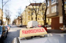 Zsumowane koszty prawa jazdy kat. B w Niemczech to często ponad 3500 Euro