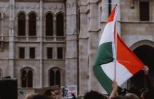 "Nie znosimy Orbana". Potężna manifestacja w Budapeszcie