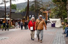Zakopane się wyludnia. Pracowników nie stać na życie w mieście