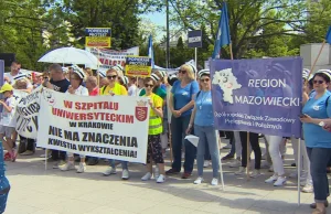 Warszawa: Protest pielęgniarek i położnych. Walczą o nowe wynagrodzenia