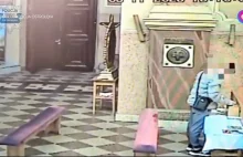 Wstyd na całą Polskę. Nagrali rabusia w kościele