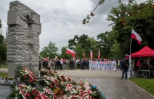 Tusk powinien pojechać Kijowa? "Taka wizyta byłaby bardzo ważna" - Newsweek