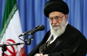 Ajatollah Chamenei wezwał kraje islamskie do blokowania dostaw paliw do Izraela
