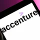 Accenture zwolniło ok. 12 tys. osób w trzy miesiące. AI wymusza zmiany w firmie