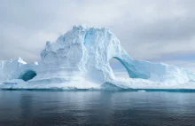 Największa góra lodowa świata po ponad 30 latach zaczęła się poruszać - RMF 24