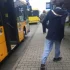 Zboczeniec masturbował się w autobusie w Katowicach. Patrzył na 23-latkę