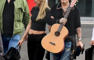 61-letni Johnny Depp ma nową dziewczynę - 24-letnią Rosjankę Julkę
