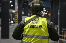 "Żołnierze WOT wysłani do patrolowania torów. Dostali broń, ale bez amunicji"