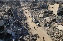 Bomby, koparki, buldożery. Jak Izrael niszczy Rafah