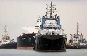 Armatorzy wstrzymują shipping przez morze czerwone