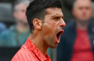 Novak Djokovic nie popiera wojny Rosji na Ukrainie.