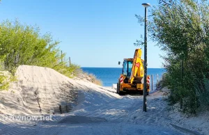 Nad Bałtykiem zbyt gorący piasek przeszkadza turystom
