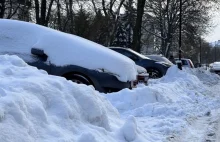 Tymczasowy akt własności miejsca parkingowego nadawany z chwilą jego odśnieżenia