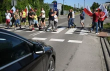 Protest rolników w Opolu Lubelskim. Chodzi o ceny truskawek