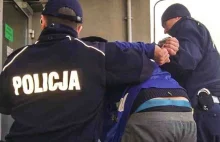 Atak nożownika na chodniku. Chciał zabić przypadkową osobę