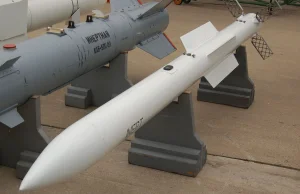 Więcej pocisków AIM-120 AMRAAM dla Ukrainy. USA podjęły decyzję