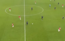 Kibice Bayernu śpiewają "It's coming home" na Old Trafford [WIDEO]