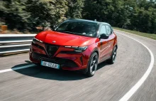 Alfa Romeo Junior Veloce 54 kWh 280 KM. Pierwsza jazda autem z Polski