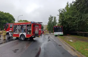 Autobus wjechał w przystanek. Są ranni [AKTUALIZACJA]