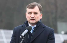 Sondaż: Większość Polaków uważa, że sądy nie działają lepiej niż przed 2015 r.