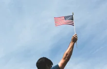 Rynek pracy w USA napięty jak plandeka na żuku! Fed nie obniży szybko stóp