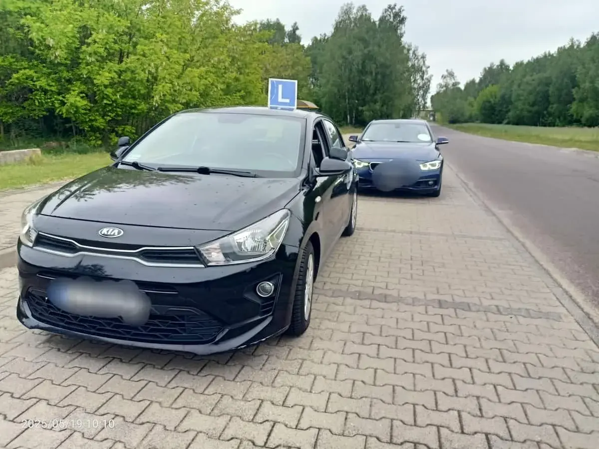 Pijany instruktor uczył kursanta w centrum miasta. Miał 3,7 promila!