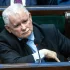 Jarosław Kaczyński ma problem. Hołownia jest zbyt... kulturalny i dowcipny.