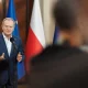 Pieniądze ze składki na leczenie, a nie na horendalne wypłaty lekarzy
